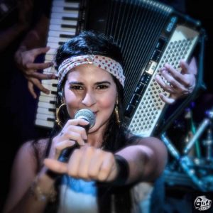 Larissa Marques lança CD no Coliseu do Forró neste Sábado (10)