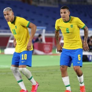 Richarlison faz 3 e Brasil vence Alemanha na estreia das Olimpíadas de Tóquio