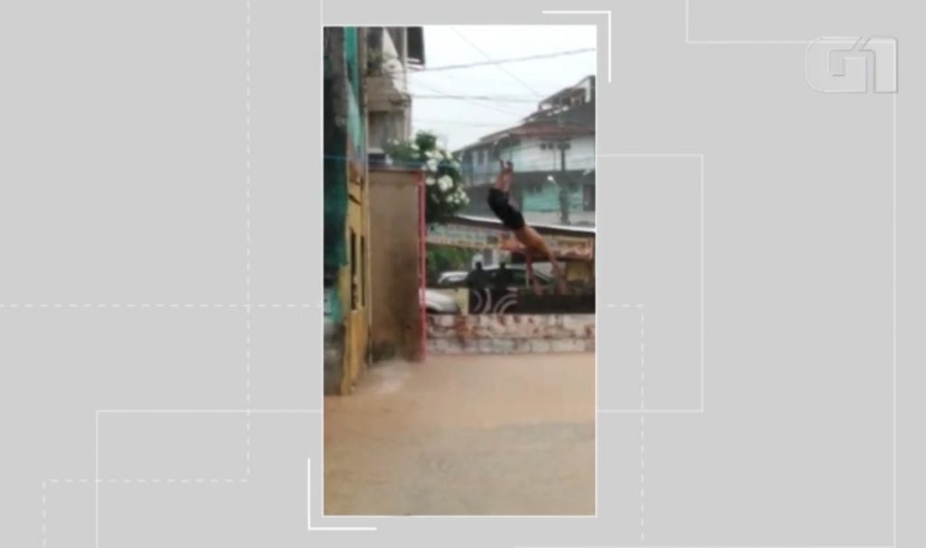 Chuva transforma Salvador em cenário de filme de terror 9 Chuva em Salvador