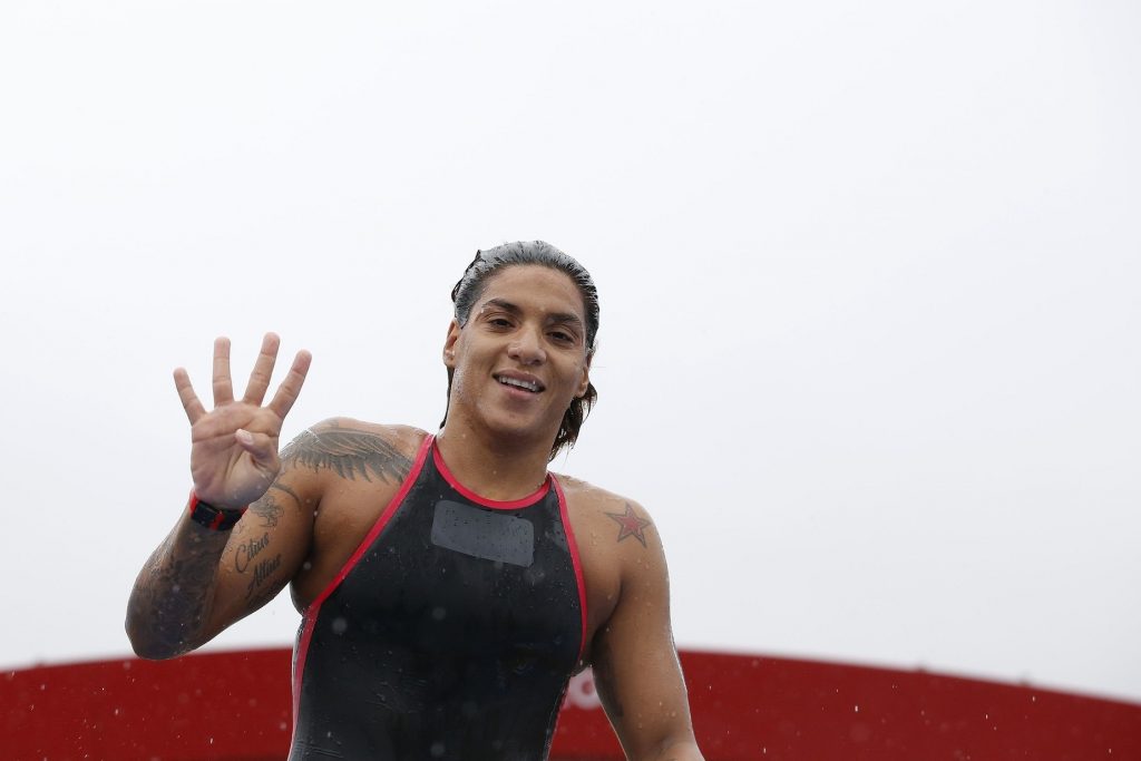 Imbatível! Ana Marcela Cunha vence a prova dos 25km no Mundial de Esportes Aquáticos e quebra mais um recorde