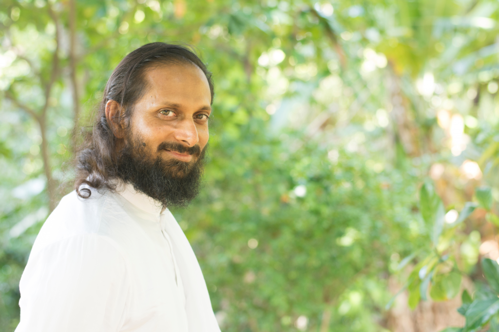 Líder espiritual e humanitário Swami Paramtej ministra curso em Salvador 1 Líder espiritual e humanitário Swami Paramtej ministra curso em Salvador